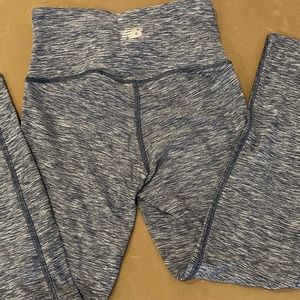 New balance capri blue/gray leggings size xs